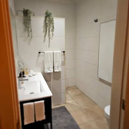 فيلة Yvonne,private Pool,private Parking 1,7 Km From The Beatch