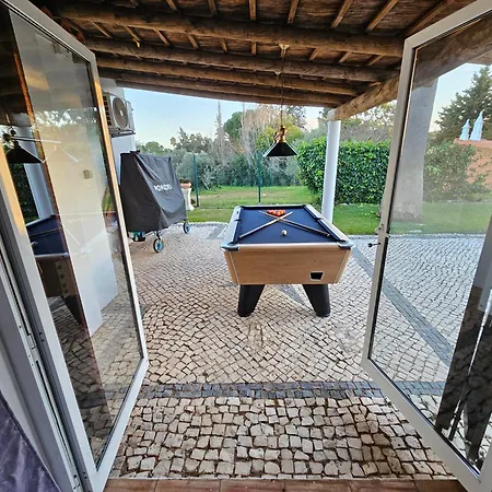Yvonne,private Pool,private Parking 1,7 Km From The Beatch * Albufeira