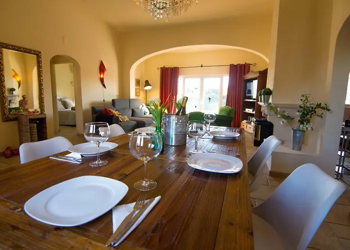 Yvonne,private Pool,private Parking 1,7 Km From The Beatch * 알부페이라